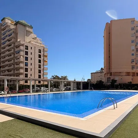 Apartamento Mediterranean Dream Seafront & Parking